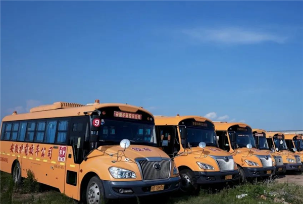 从产品到服务，宇通校车用爱守护凤台学子上学路