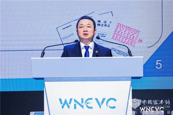 氢燃料电池中国“芯”  亿华通全球首款单系统240kW产品首装车