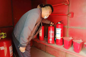 乌鲁木齐公交经营三部开展消除火灾隐患排查