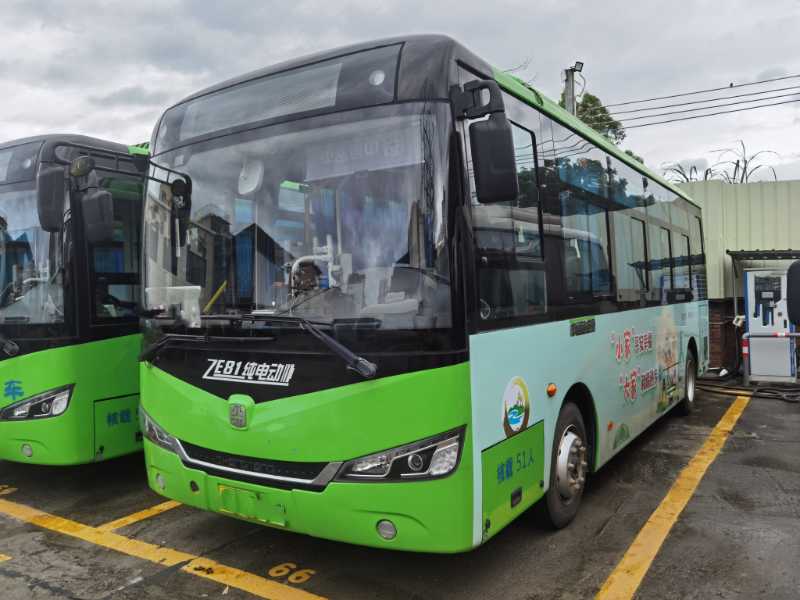 2020年12月 出批准新8米51座/27座软座中通新能源公交大巴