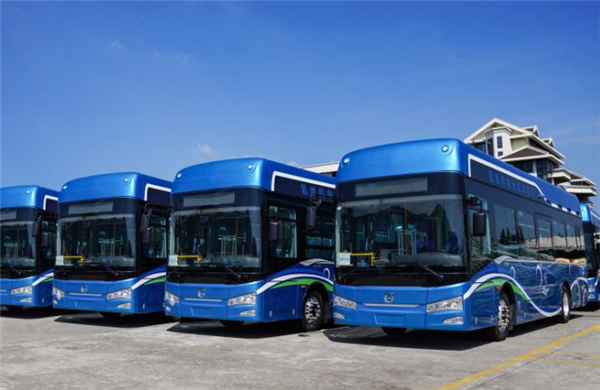 金旅百辆氢燃料电池公交车陆续交付，淄博公交加速迈向“氢能时代” 