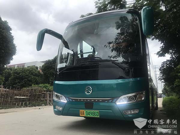 金旅新凯歌 新能源客车 都城汽车 班车通勤