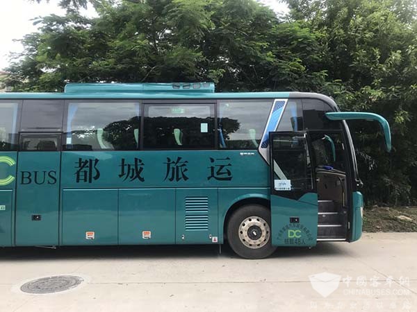 金旅新凯歌 新能源客车 都城汽车 班车通勤