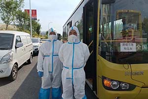 加入疫情阻击战先头部队 滨海公交英雄车队再出征！
