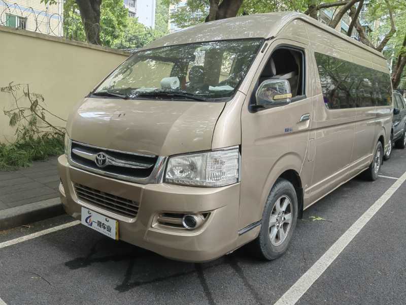 18座非营运2.8排量柴油一手九龙客车