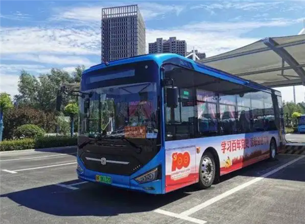菏泽公交集团：全面试点“公交站点响应式停车”