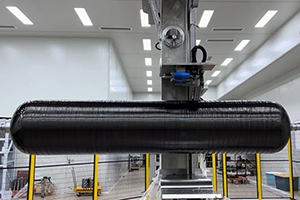 独立研发、制造 龙蟠氢能源首款210升IV型储氢瓶产品成功试制下线