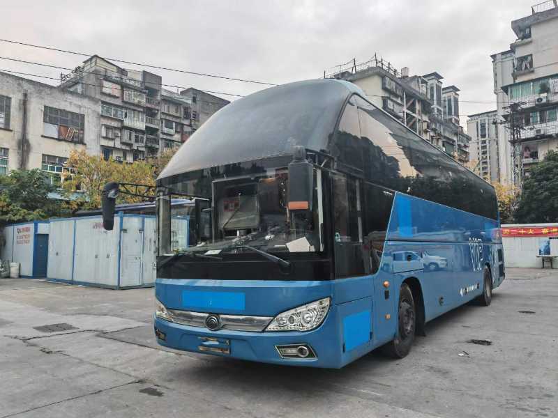 2018年1月 39座国五有暖气豪华座椅宇通6122气囊车