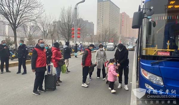 呼和浩特公交 冰雪节 专线 免费乘车