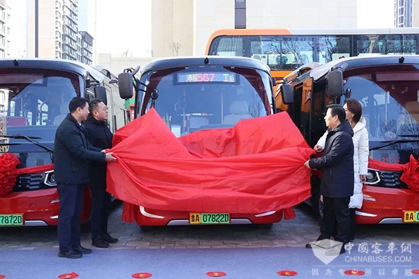 济南公交 小巷公交 纯电动 迷你车型