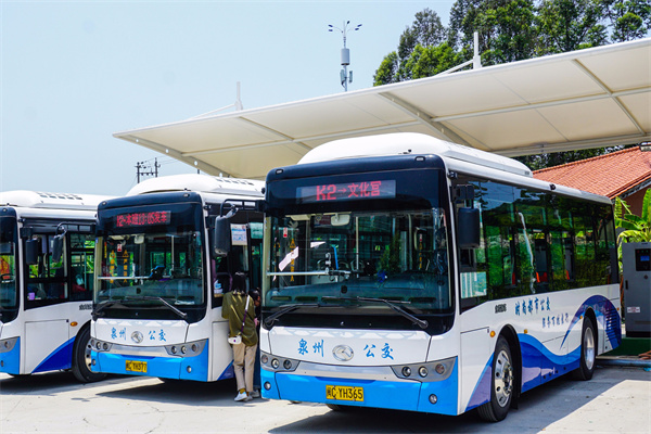 福建泉州将老年人免乘公交年龄下调至65周岁