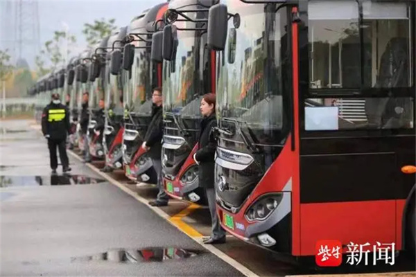 苏州382路公交优化让社区居民乐享其“乘”