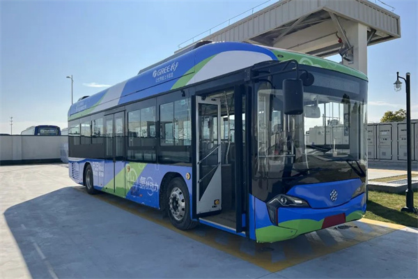 格力钛氢燃料电池客车叠满buff，用硬核科技  轻松应对各种复杂路况