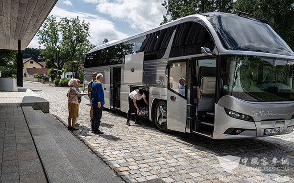 曼恩商用车 顶级客车大奖 三连冠