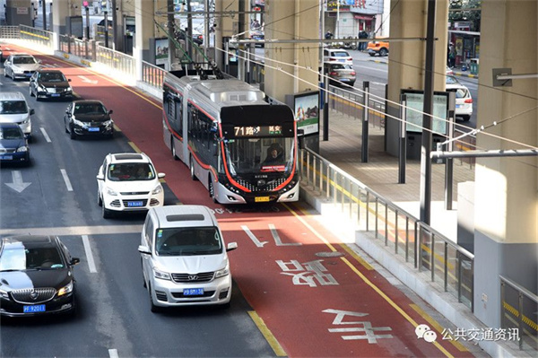 袁建光：客流持续下降丨路权优先、路网优化是破解之良方