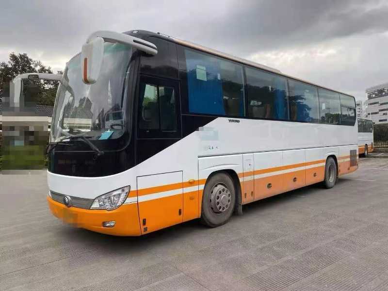 2018年3月 48座国五可提双档宇通6119气囊高配客车