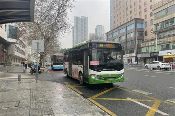 长沙的爱，如此直白！38路公交车这天对女士免费，有人说很惊喜