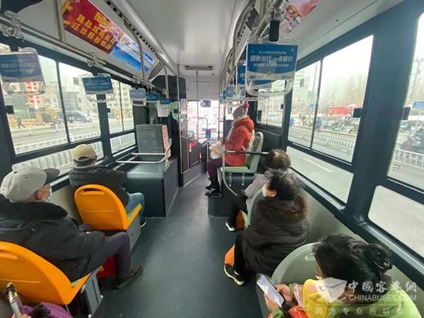 中车电动 适老化 公交车 更多便利