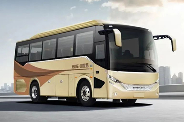 如何成为一道春日流动风景线？跟着安凯N8一起去春游吧！