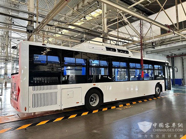 东风康明斯 6.7N发动机 燃气业务 海外市场