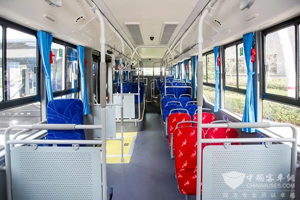 宇通客车 西行漫记 公交车 中亚