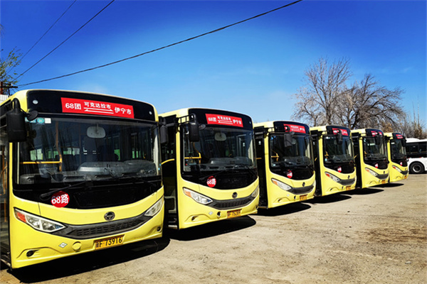 四师可克达拉市首条城乡公交一体化线路开通试运营