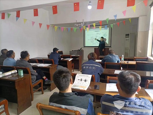 东风德纳车桥 南京公交集团 新能源公交 车桥维保