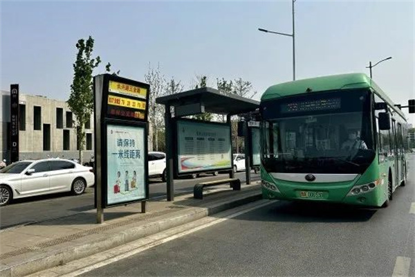 郑州推出首条“零等候”公交试点线路，地铁一到，公交即发！
