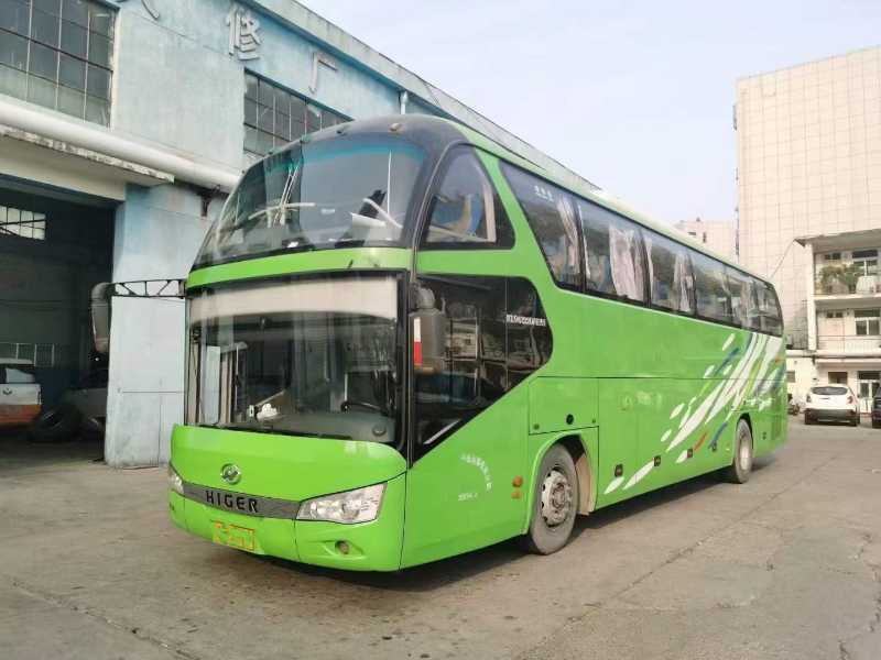 2017年1月 12米国五54座有暖气司机卧铺海格6122客车