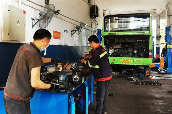 重庆公交迎夏准备好了！提前2月启动，两轮排查1140辆！