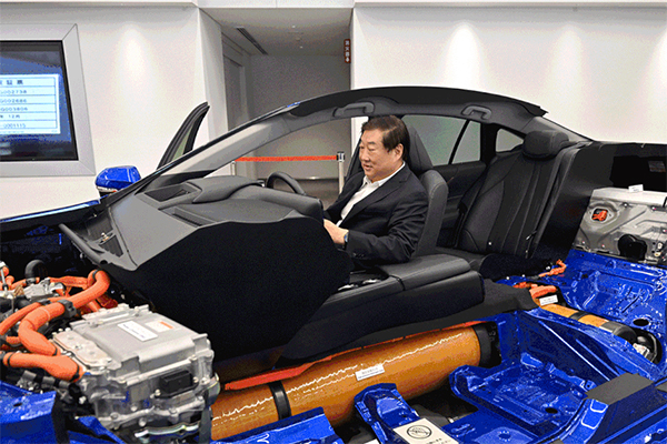 推动潍柴动力氢能全球化合作 谭旭光率技术团队参观丰田汽车