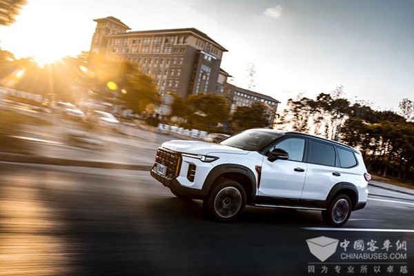 上汽大通 宽体轻客领域 出行场景 定制化