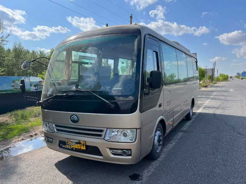 东北配有公告国五26座宇通6729锅炉暖气旅游车