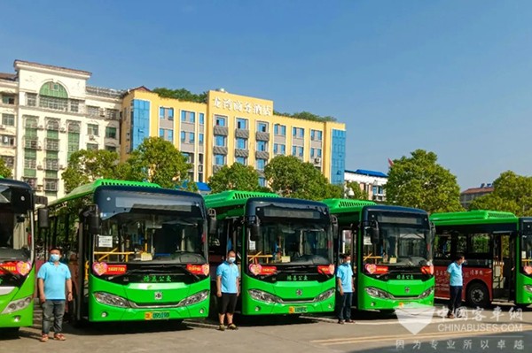 中车电动 新能源客车 护航高考 送考服务