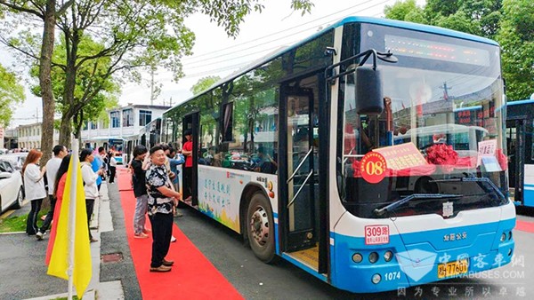 中车电动 新能源客车 护航高考 送考服务