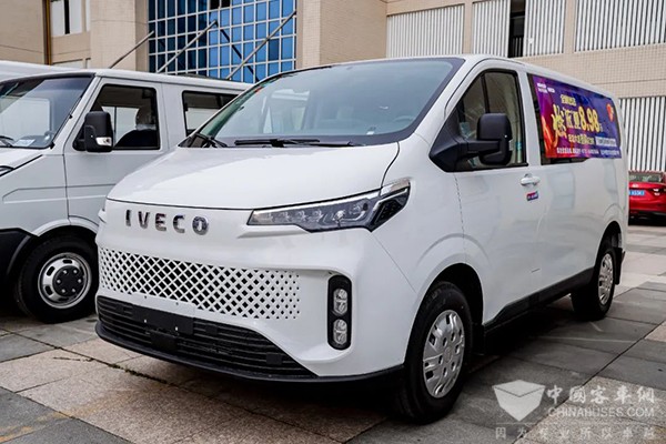 南京依维柯 创富中国行 聚星 全新得意