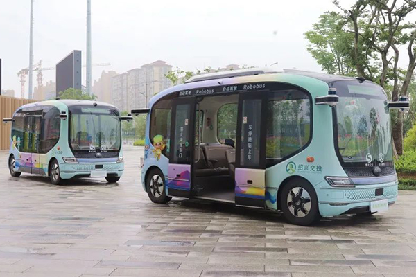 免费开放体验 绍兴自动驾驶亚运公交专线上线一周人气爆棚！