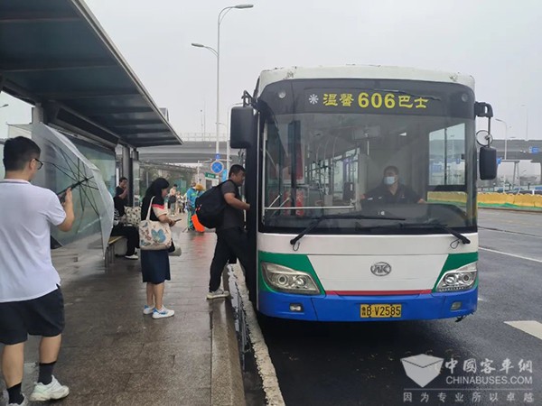 交运温馨巴士 恶劣天气 正常运转 应急预案