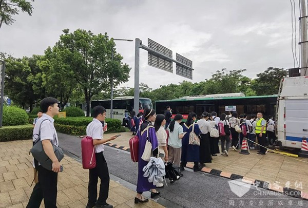 深圳巴士集团 量身定制 直达专车 深圳大学