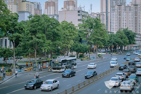 成都公交集团 大运会 交通保障 智慧蓉城 新能源公交车