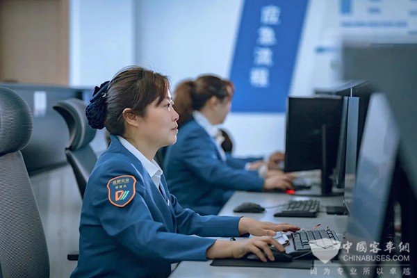 成都公交集团 大运会 交通保障 智慧蓉城 新能源公交车