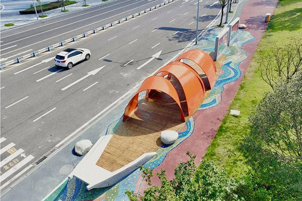 流动的“艺术展” 重庆艺术公交车站又上新！