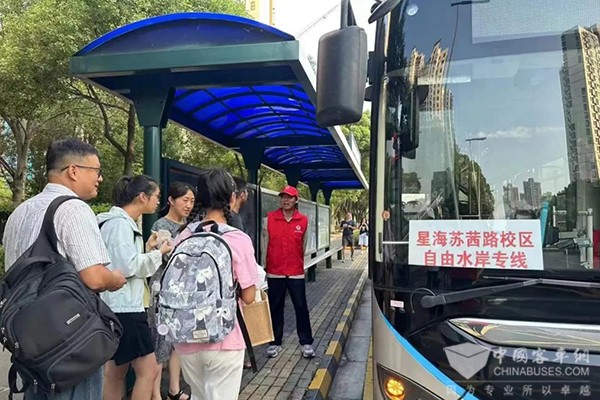 苏州市公交集团 学生定制 通学专线 众筹定制公交