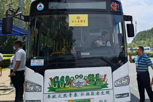 全力做好运营保障工作 长春公交确保农博会期间市民顺畅出行