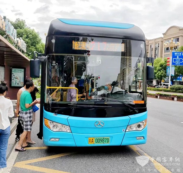 南昌公交集团 老年人 出行便利 服务水平 敬老爱老专线