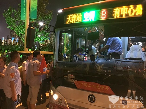 天津公交 重点区域 线路运力 定制专线