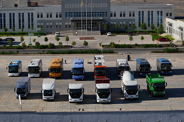 18款车型齐聚 比亚迪完成国内商用车最大规模高温干热试验测试