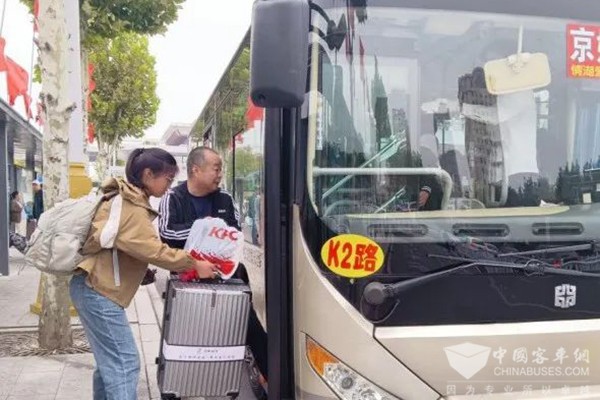 聊城交运公交 主城区 免费乘坐 公交车