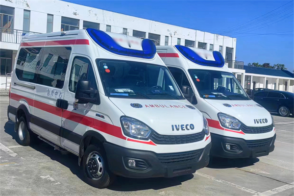 为医疗救护保驾护航 南京依维柯向多地交付欧胜救护车