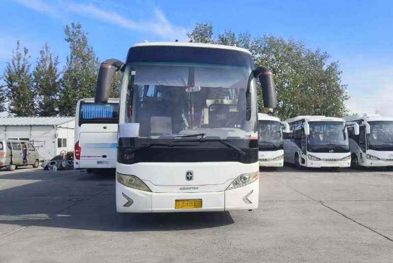 同款多台12米国四55座精品车况亚星6125气囊车